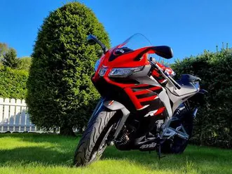 aprilia rs 125