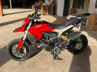 ducati hyperstrada 821 - 2013 - 40900km