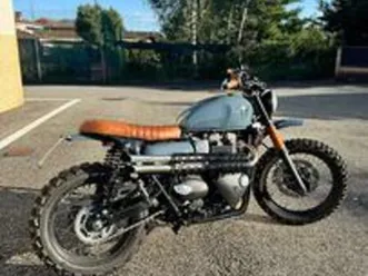 triumph street scrambler 900