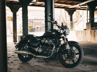 2024 royal enfield super meteor 650 - loaded demo - free touring kit