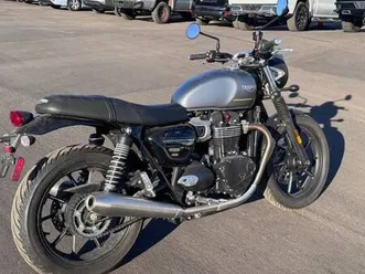 2023 triumph speed twin 900