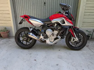 mv agusta rivale 800