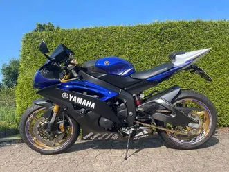 yamaha yzf r6 r15
