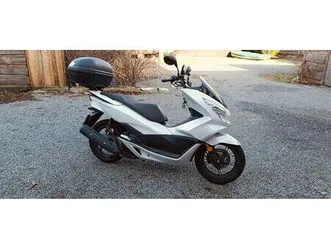 ② honda pcx 125 (2018) – wit- topstaat