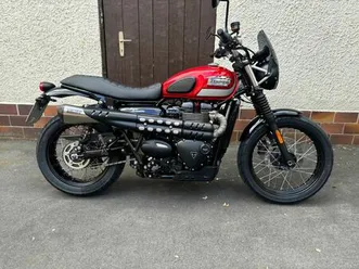 triumph street scrambler