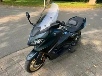 yamaha tmax 560 tech max meest luxe uitvoering! — motoren | yamaha — marktplaats