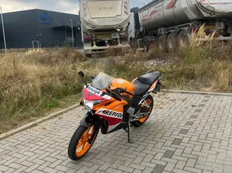 honda cbr125r repsol verkleidung