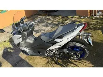 yamaha - tmax 560