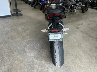 2022 ducati streetfighter v4 s ducati red