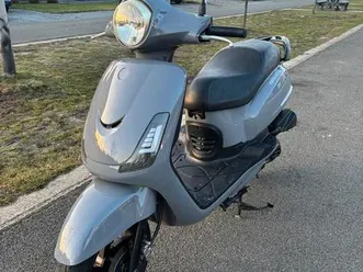 ② sym fiddle 2 b klasse