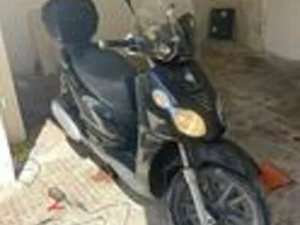 piaggio carnaby 200