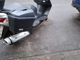 suzuki burgman uh 125 ccm