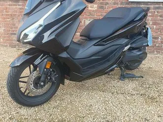 ② honda forza 350 cc