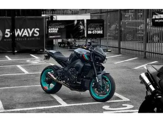 yamaha mt-10 1000 hyper-naked petrol manual euro 5 (160 ps) 998 cc