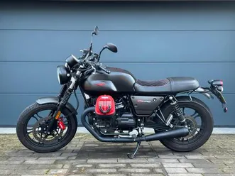 moto guzzi v7 iii carbon a2