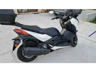 yamaha x-max 300 bianco