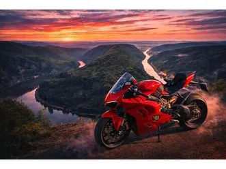 ducati panigale v4