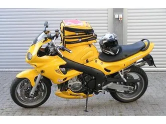 triumph sprint rs 955i, bj. 2001, tüv 05/2026, 120 ps