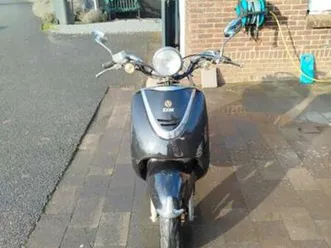 sym cello, bouwjaar 2010, geel kenteken — scooters | sym — marktplaats