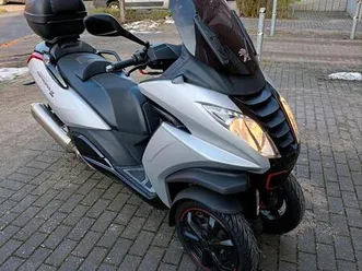 peugeot metropolis rs400