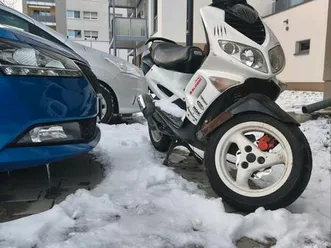 tausche meine beiden roller gegen eine malaguti f12