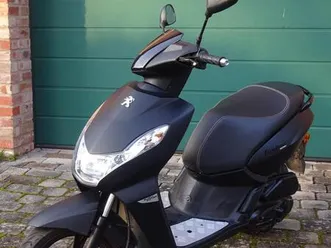 peugeot kisbee black edition 50 ccm - 2t