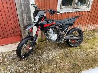 125 motard