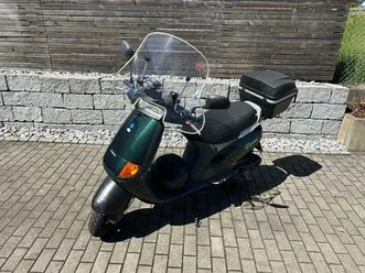 piaggio skr 125
