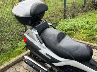 piaggio mp3 lt 400