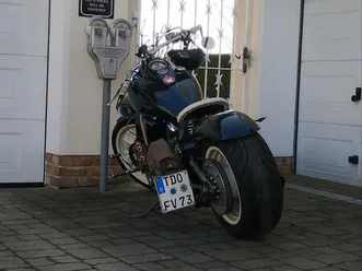 kawasaki vn 900 custom