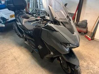 yamaha tmax 560 tech max 2021