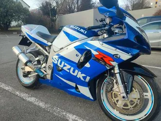 suzuki gsxr k1 750