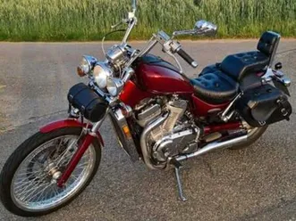 suzuki intruder vs 800