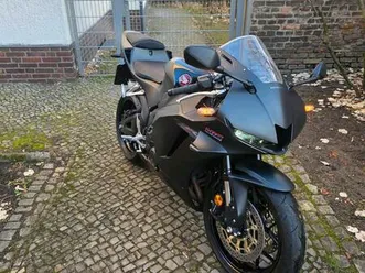 honda cbr 600 rr 2024 (unfallmotorrad)