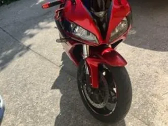 honda - cbr 1000rr