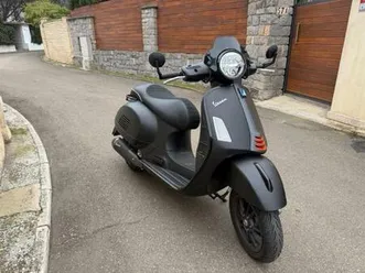 vespa - gts 300