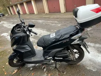 sym jet 4 motorroller groß