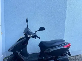 scooter yamaha vity 125 de 2008 23000km homologué