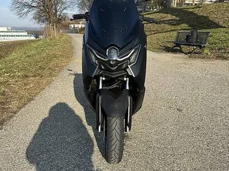 yamaha nmax 125 à vendre