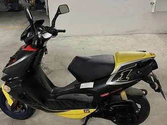 aprilia sr50 2takt 45kmh vb canton argovie -