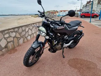 husqvarna svartpilen 125 cc 15cv