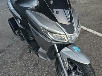 aprilia sxr 50 – 2023 – 11 600 km – très bon état