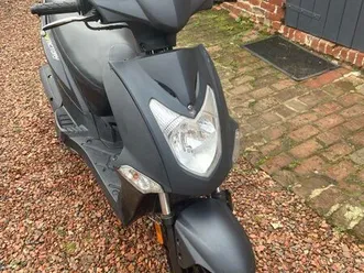 scooter kymco agility 50 cm3