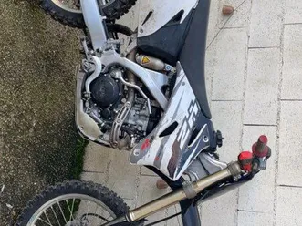 250 yzf