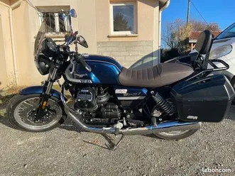 ?️ moto guzzi v7 special – 1ère main – 1 607 km – état proche du neuf