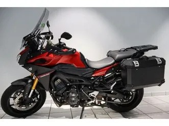 yamaha tracer 900 mit tieferlegung & seitenkoffer