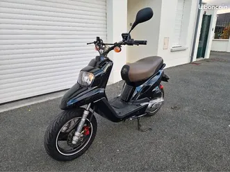 booster naked année 2005