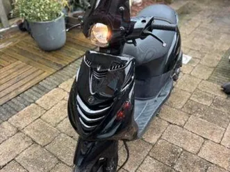 zip 4t zwart — scooters | piaggio — marktplaats