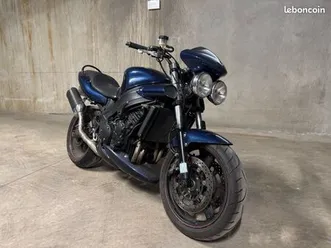 triumph spee four 600