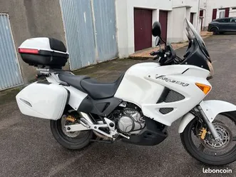 honda 1000 varadero